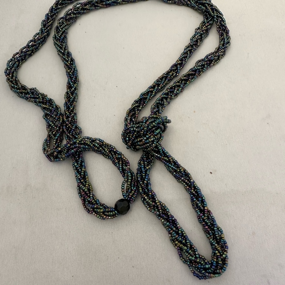 Long braided peacock glass seed bead necklace in continuous loop - Picture 4 of 5